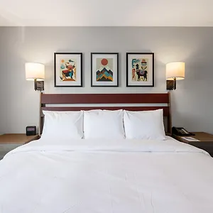 Hotel The Red Hook ***
