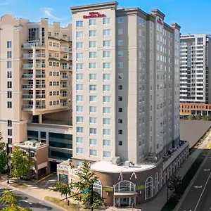 Hotel Hilton Garden Uptown ***